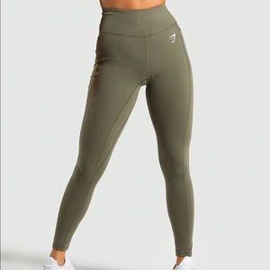 Gymshark Dreamy khaki leggings